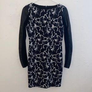 Petite Nicole Miller Black Floral Dress Leather Sleeves